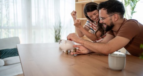couple counting change